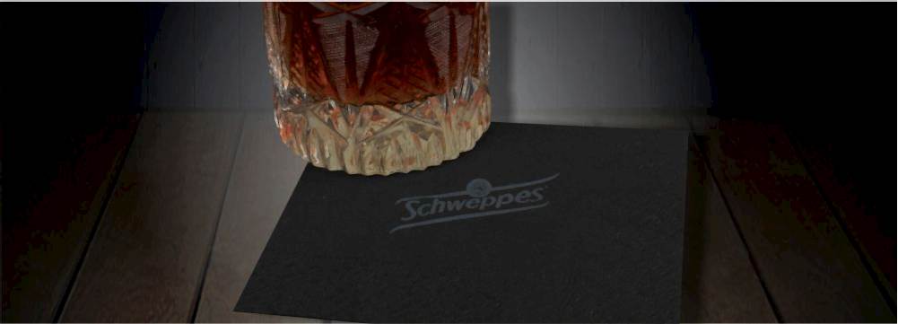 siyah baskılı peçete